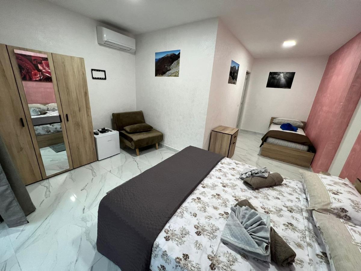 Bed and Breakfast L'Oasi Del Raganello Чівіта Екстер'єр фото