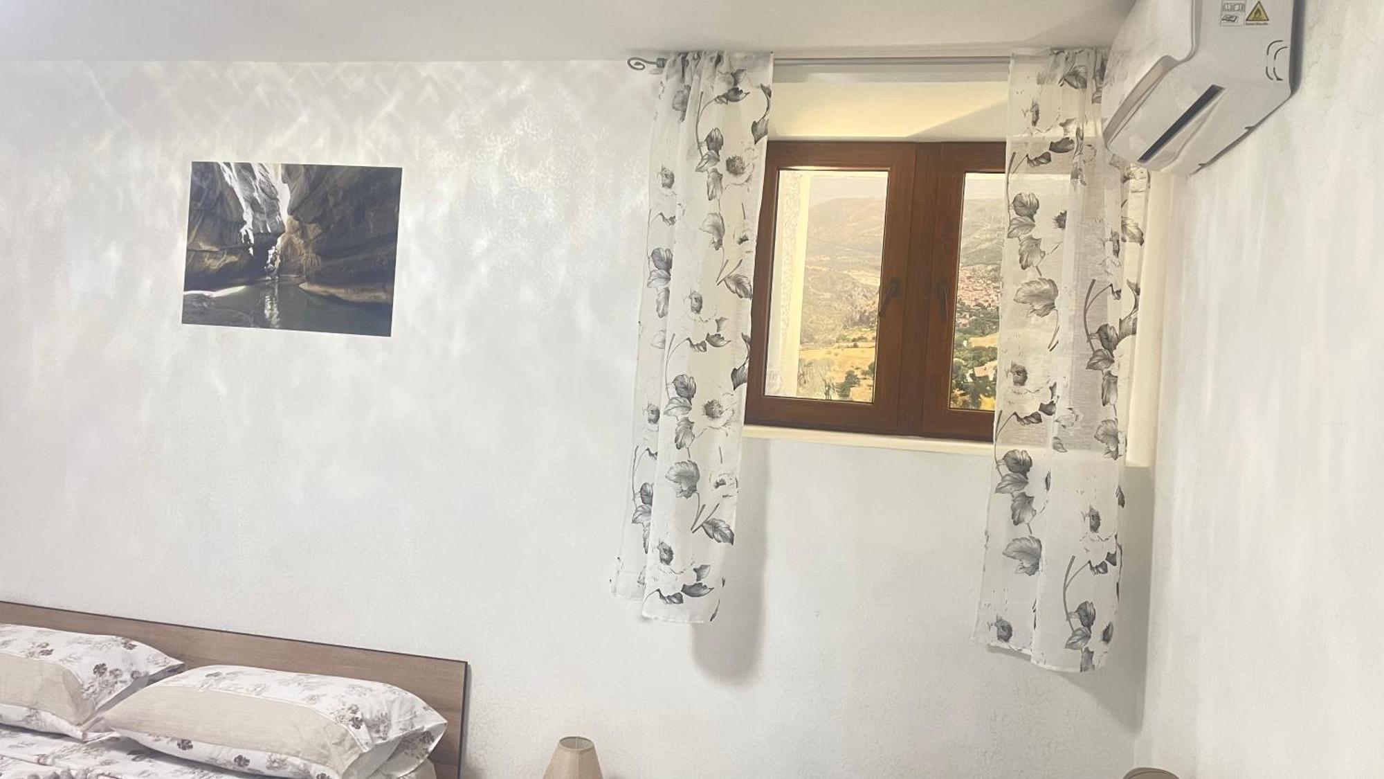 Bed and Breakfast L'Oasi Del Raganello Чівіта Екстер'єр фото